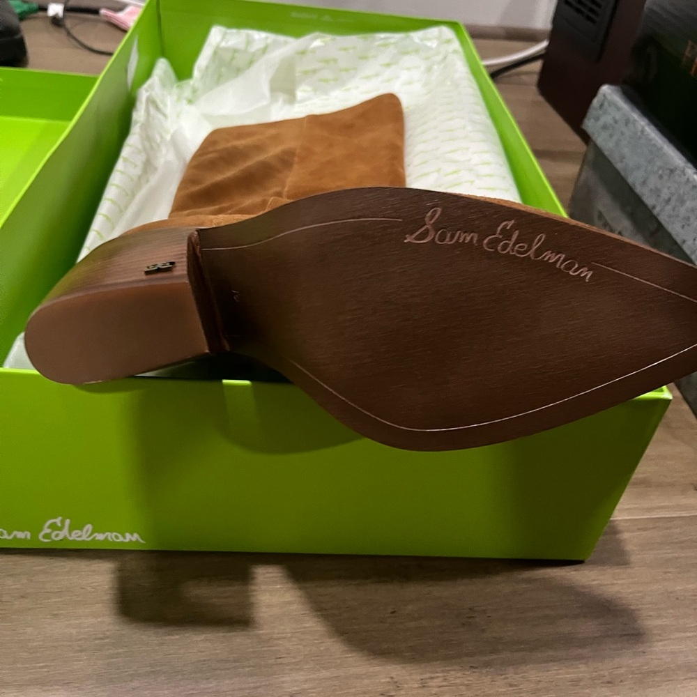 Sam Edelman - Picture 2 of 3